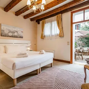 Apartment Residenza Centopietre - Dorsoduro By Wonderful Italy, Venice